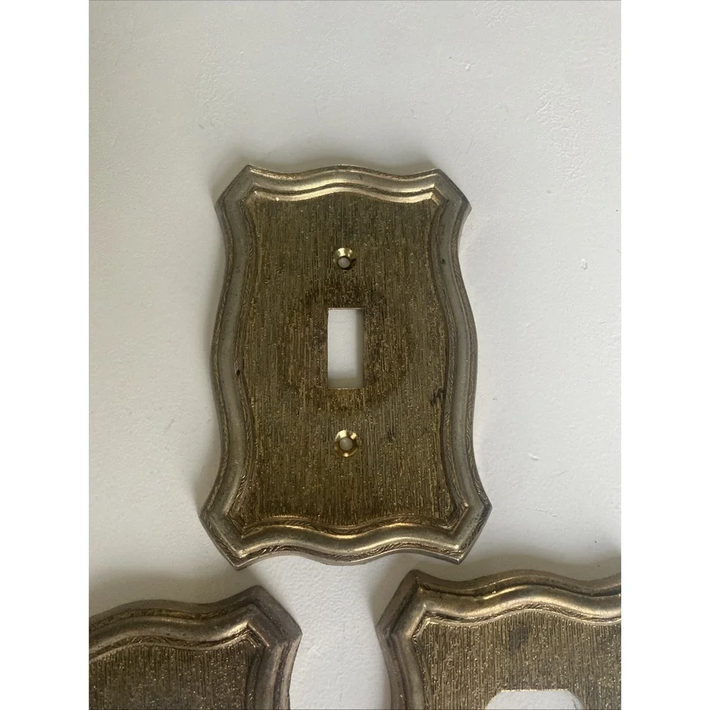 Lot of 5 Vintage 1968 American Tack & Hardware Metal Outlet Covers